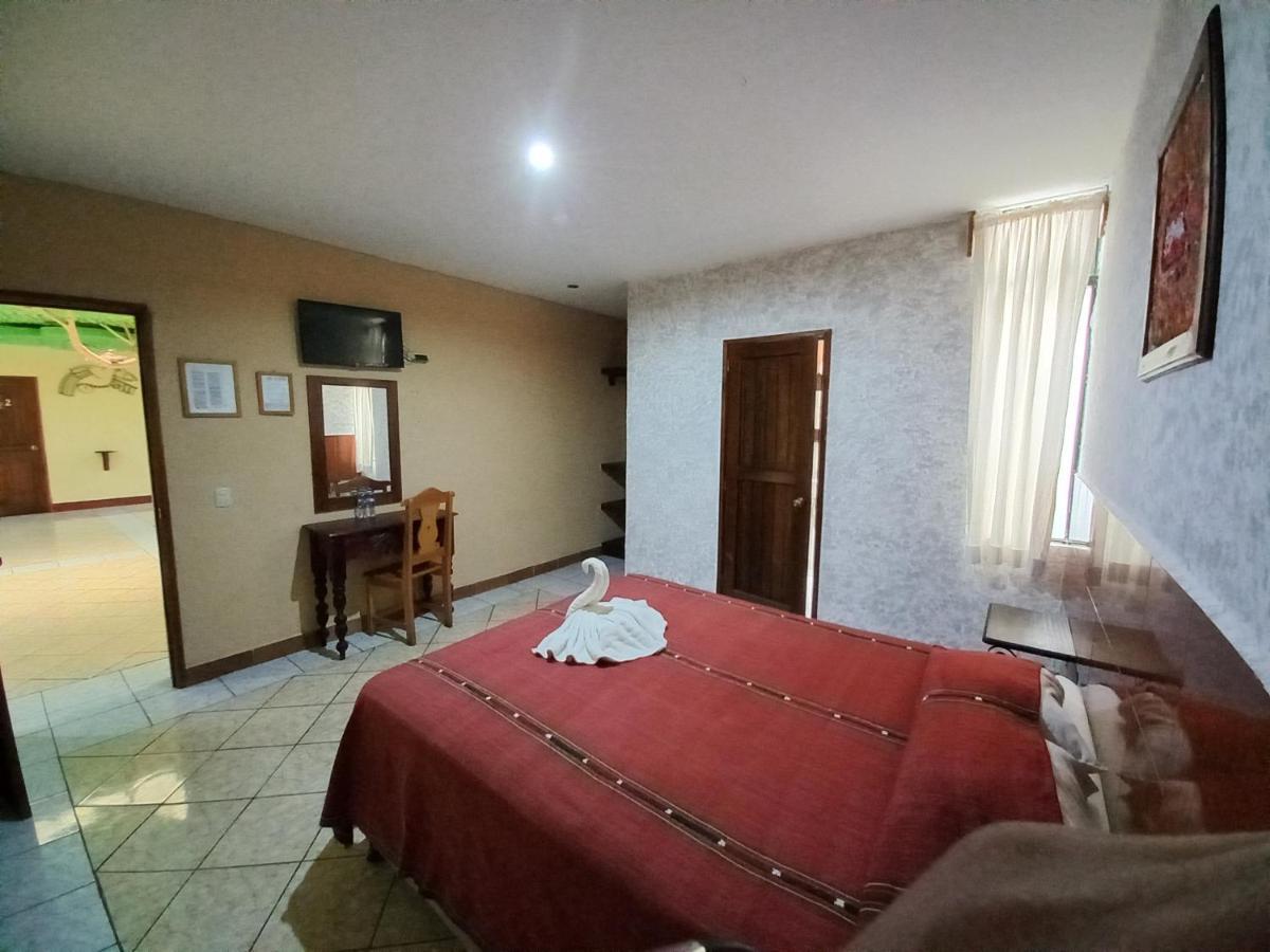 Hotel Nakbe Atitlan Панахачел Екстериор снимка