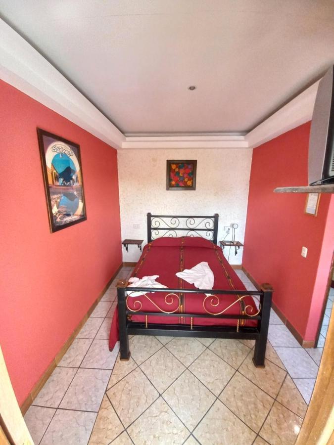 Hotel Nakbe Atitlan Панахачел Екстериор снимка