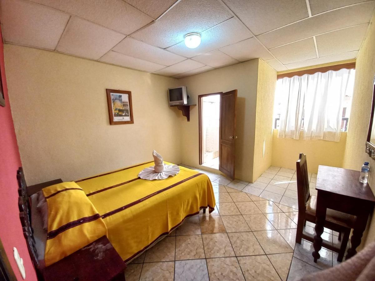 Hotel Nakbe Atitlan Панахачел Екстериор снимка
